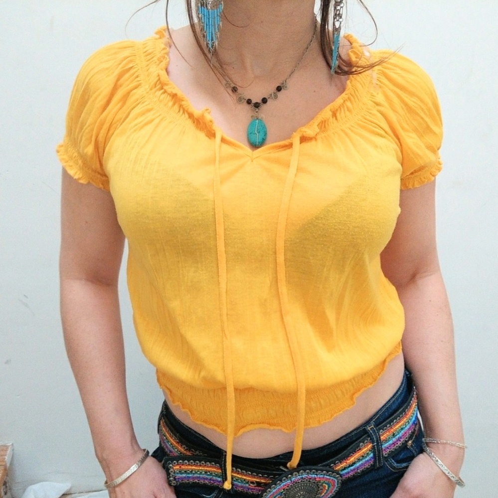 ✌Belle du Jour Peasant Top Size Large🌈🌞